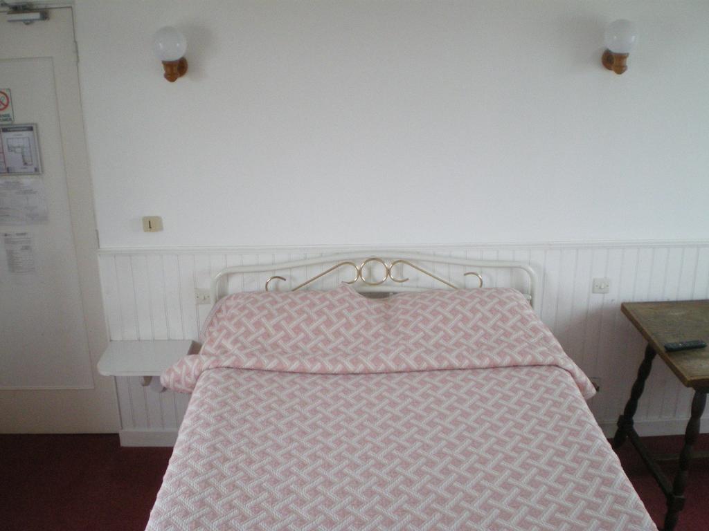 Hotel La Jetee Sud La Rochelle  Oda fotoğraf